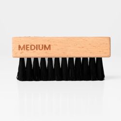 Cepillo Medio Hypelab para Calzado