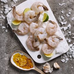 Camarón Crudo Pelado y Desvenado con Cola Panamá 8/12 kg