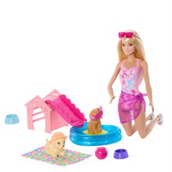 Barbie Fiesta en la Piscina con Perritos