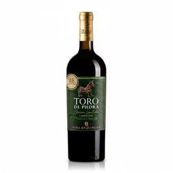 Vino Toro de Piedra Carmenere 14° 750 cc